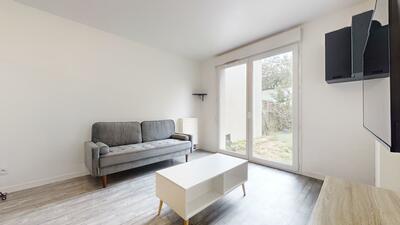 Photo du 7 Rue Plaisances, 78711 Mantes-la-Ville, France Mantes-la-Ville