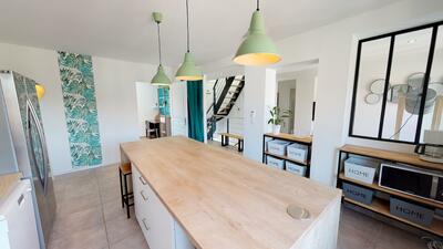 Photo du 11 Rue Jules Cambon, 69008 Lyon, France Lyon