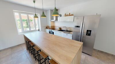 Photo du 11 Rue Jules Cambon, 69008 Lyon, France Lyon