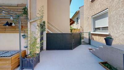 Photo du 11 Rue Jules Cambon, 69008 Lyon, France Lyon