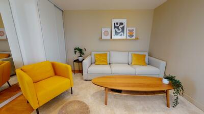 Photo du 28 Rue Édouard Branly, 69500 Bron, France Bron