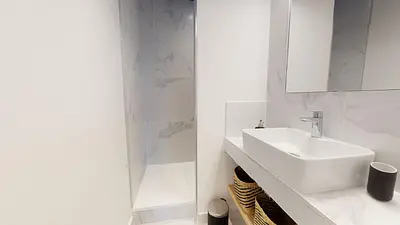 Photo du 28 Rue Édouard Branly, 69500 Bron, France Bron