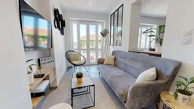 Photo du 11 Rue Jules Cambon, 69008 Lyon, France Lyon