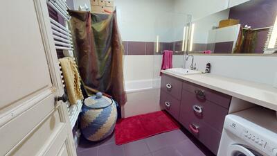 Photo du 122 Rue Marietton, 69130 Écully, France Écully