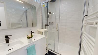 Photo du 15 Rue Du Parc, 69500 Bron, France Bron