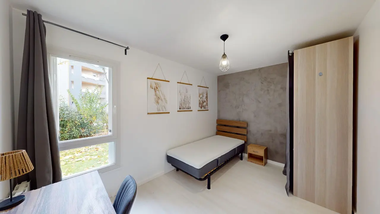 Chambre en colocation loué par OQORO à Montigny-le-Bretonneux