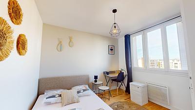 Photo du 38 Rue Louise Michel, 69200 Vénissieux, France Vénissieux
