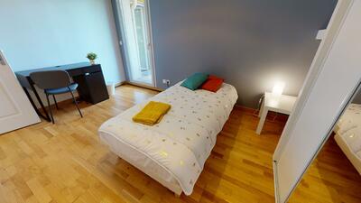 Photo du 104 Boulevard De L'europe, 69310 Oullins-Pierre-Bénite, France Oullins-Pierre-Bénite