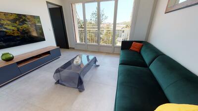 Photo du 21 Rue Collomb, 69500 Bron, France Bron