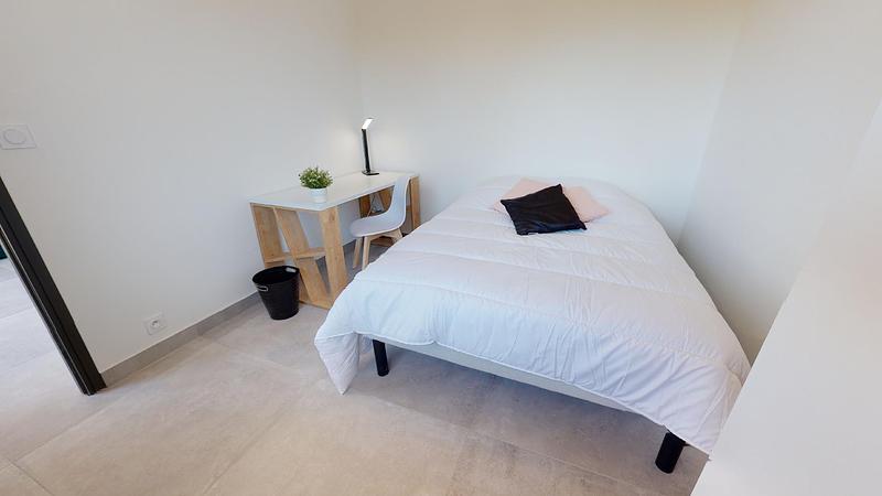 Photo du 21 Rue Collomb, 69500 Bron, France Bron