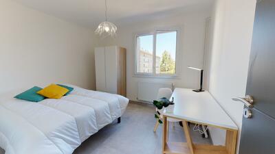 Photo du 21 Rue Collomb, 69500 Bron, France Bron