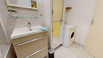 Photo du 32 Rue De La Baïsse, 69100 Villeurbanne, France Villeurbanne