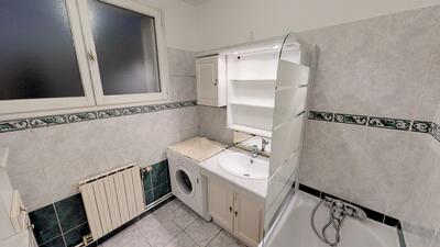 Photo du 121 ter Avenue Général Frère, 69008 Lyon, France Lyon