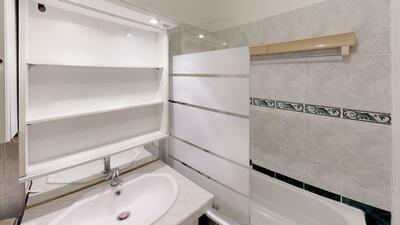 Photo du 121 ter Avenue Général Frère, 69008 Lyon, France Lyon