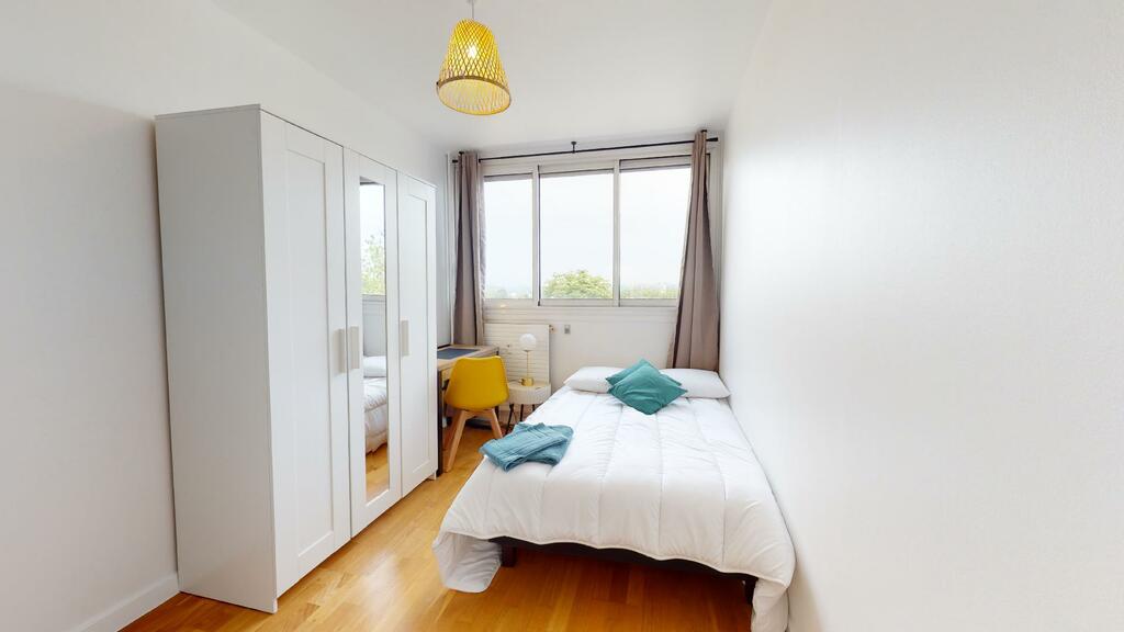 Photo du 12 Rue Du Cimetière, 69100 Villeurbanne, France Villeurbanne