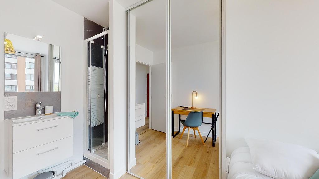 Photo du 12 Rue Du Cimetière, 69100 Villeurbanne, France Villeurbanne