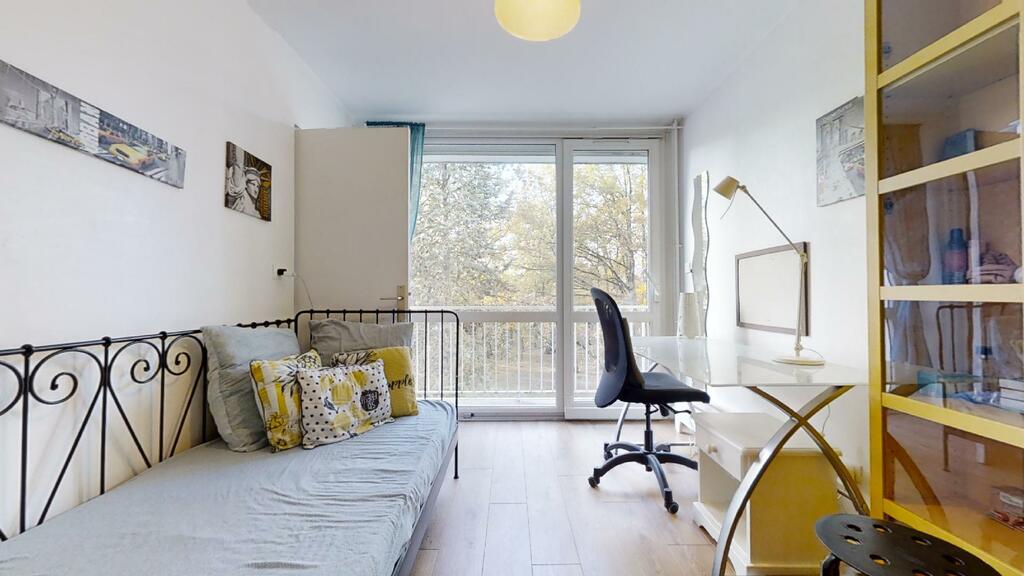 Photo du 2 Rue Des Châteaux Saint-Sylvère, 95000 Cergy, France Cergy