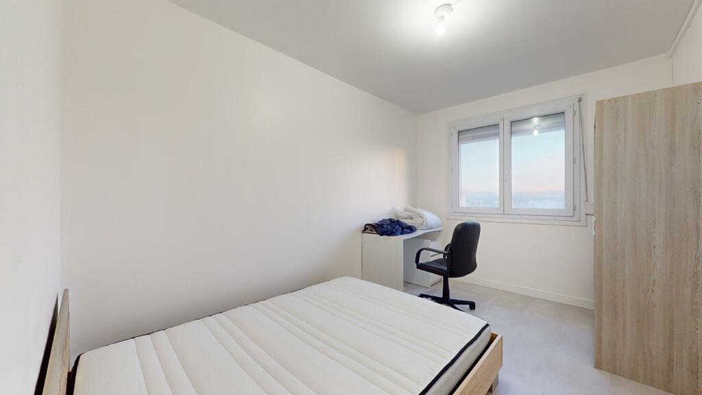 Photo du 6 Rue Massenet, 80080 Amiens, France Amiens