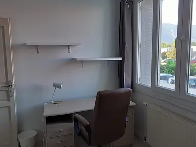 Photo du 16 Rue Alphonse Allais, 38400 Saint-Martin-d'Hères, France Saint-Martin-d'Hères