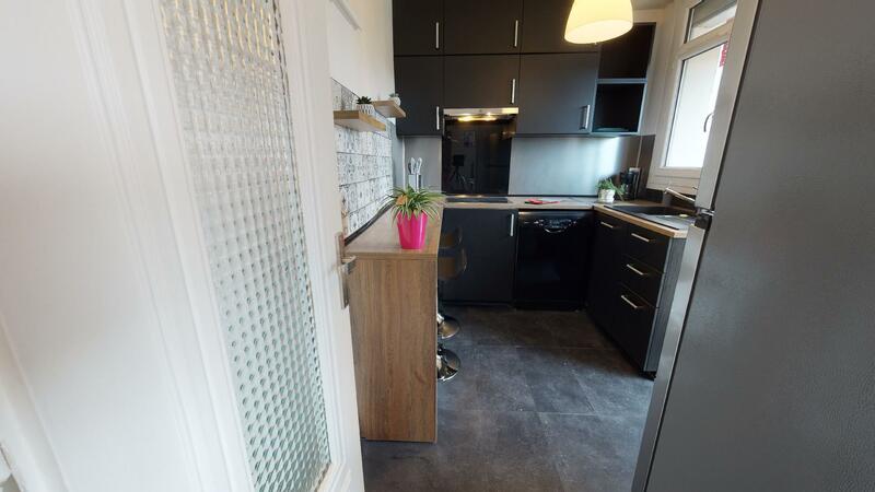 Photo du 28 rue des Essarts, 69500 Bron, France Bron