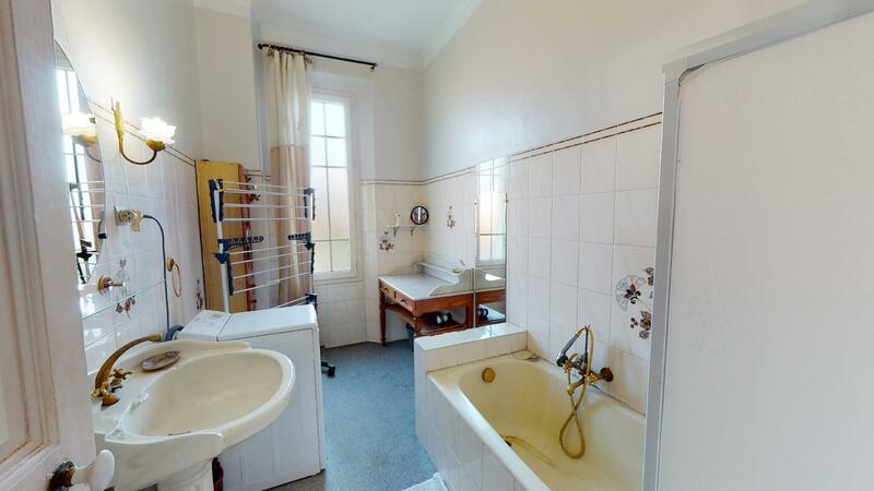 Photo du 97 Avenue Général Coronat, 83000 Toulon, France Toulon