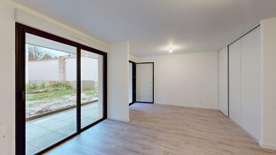 Photo du 27 Rue Du Champ-De-Mars, 51100 Reims, France Reims