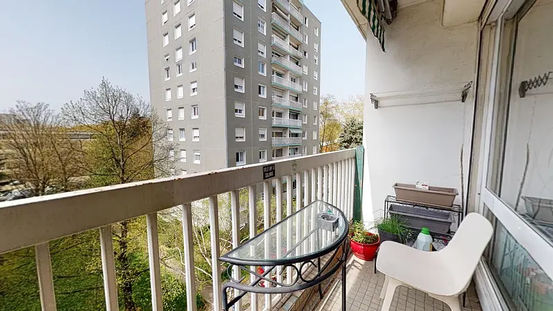 Photo du 106 boulevard du 11 novembre 1918, 69100 Villeurbanne, France Villeurbanne