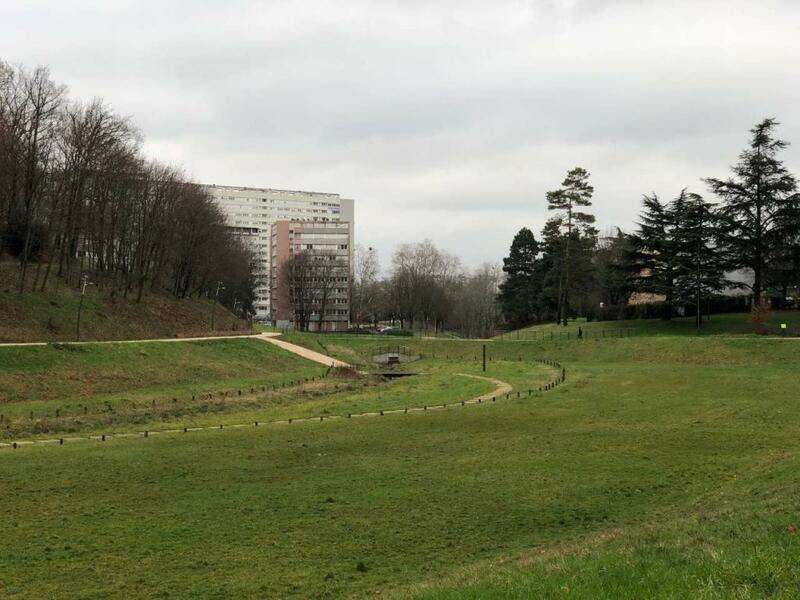 Photo du 121 Rue Du Château De La Duchère, 69009 Lyon, France Lyon