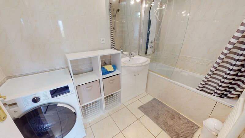 Photo du 14 Rue Robert Folz, 21000 Dijon, France Dijon