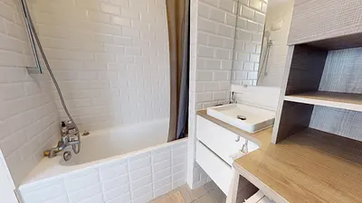 Photo du 19 Rue Du Presbytère, 69008 Lyon, France Lyon