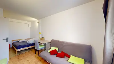 Photo du 4 Place Du Tertre, 95000 Cergy, France Cergy