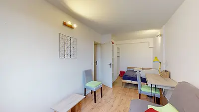 Photo du 4 Place Du Tertre, 95000 Cergy, France Cergy