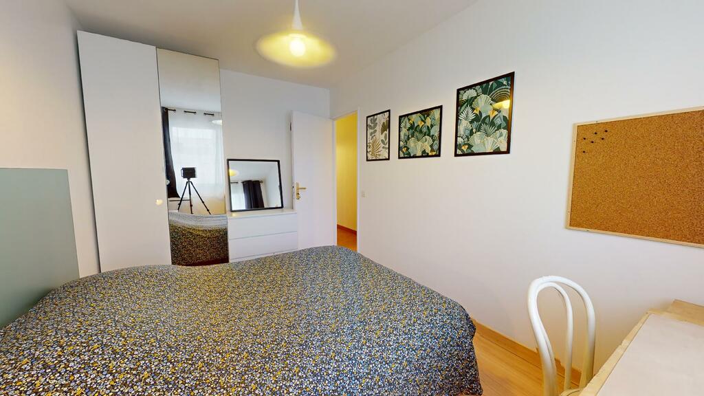 Photo du 19 Rue Des Trois Pierres, 69007 Lyon, France Lyon