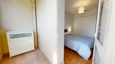 Photo du 2 Avenue Raymond De Veyssière, 69130 Écully, France Écully