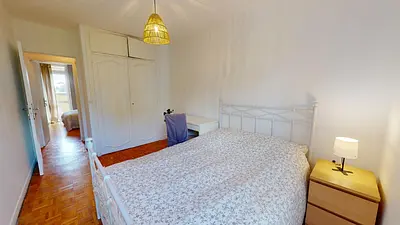 Photo du 2 Avenue Raymond De Veyssière, 69130 Écully, France Écully