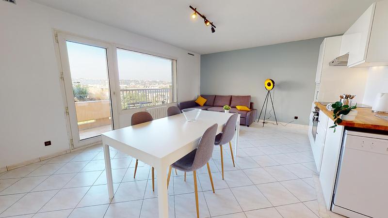 Photo du 123 Rue Challemel-Lacour, 69008 Lyon, France Lyon