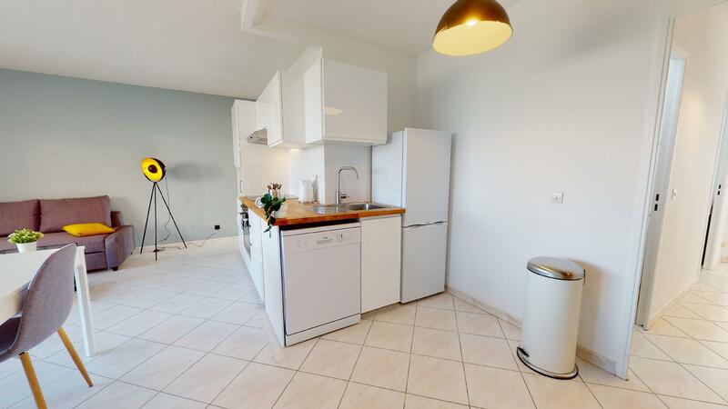 Photo du 123 Rue Challemel-Lacour, 69008 Lyon, France Lyon