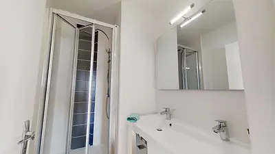 Photo du 123 Rue Challemel-Lacour, 69008 Lyon, France Lyon