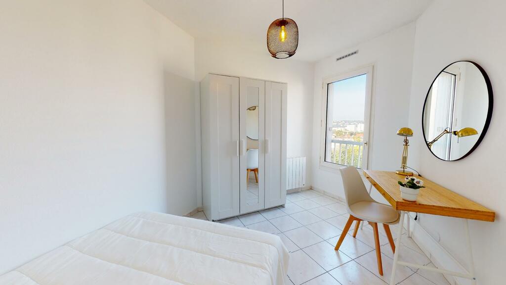 Photo du 123 Rue Challemel-Lacour, 69008 Lyon, France Lyon