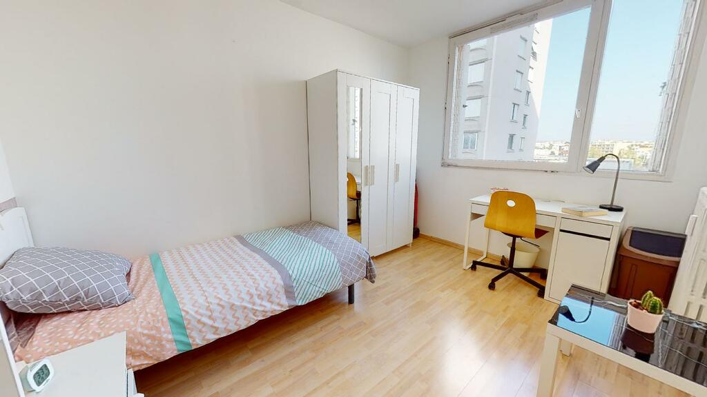 Photo du 79 Rue Philippe Fabia, 69008 Lyon, France Lyon
