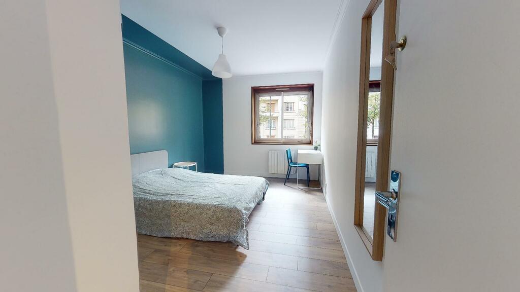 Photo du 41 Rue Du Onze Novembre, 42100 Saint-Étienne, France Saint-Étienne