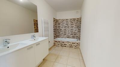 Photo du 3 rue Lise London, 69200 Vénissieux, France Vénissieux