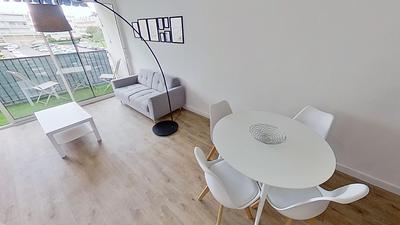 Photo du 17 square Béziat Résidence du Parc Palmer IV, 33150 Cenon, France Cenon