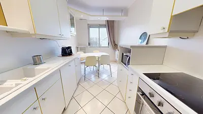 Photo du 19 Rue Des Trois Pierres, 69007 Lyon, France Lyon