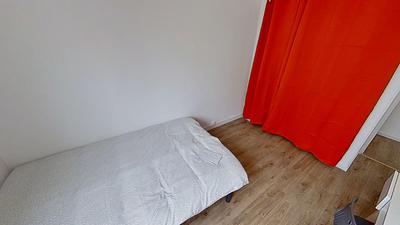 Photo du 17 square Béziat Résidence du Parc Palmer IV, 33150 Cenon, France Cenon