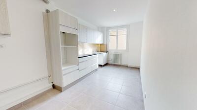 Photo du 29 Rue Saint-Mathieu, 69008 Lyon, France Lyon