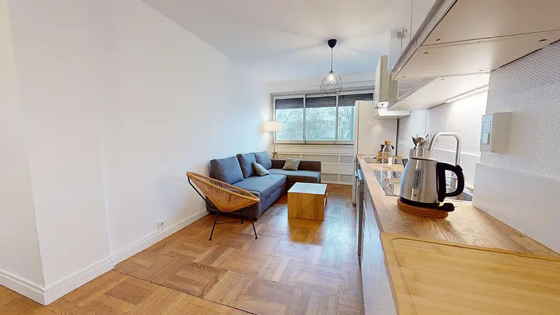 Photo du 6 Avenue Leclerc, 69007 Lyon, France Lyon