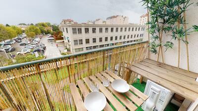 Photo du 90 Rue Greuze, 69100 Villeurbanne, France Villeurbanne