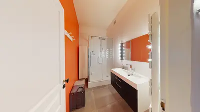 Photo du 182 avenue des Frères Lumières, 69008 Lyon, France Lyon