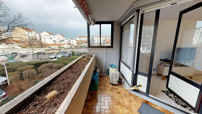Photo du 12 Rue Ludovic Bonin, 69200 Vénissieux, France Vénissieux